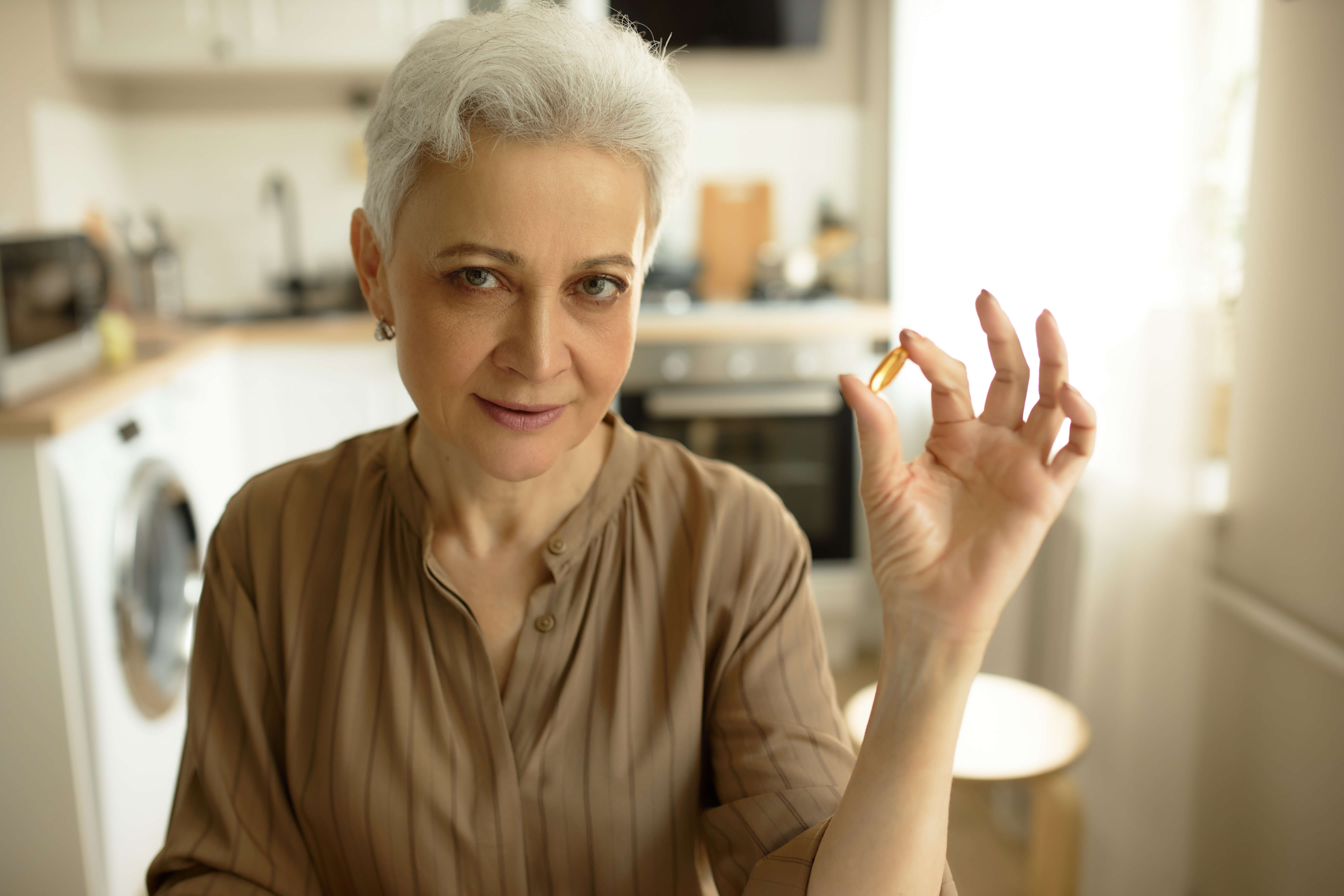 idősek, omega 3 kapszula