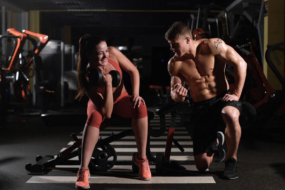 Fizikailag aktív férfiak és nők 