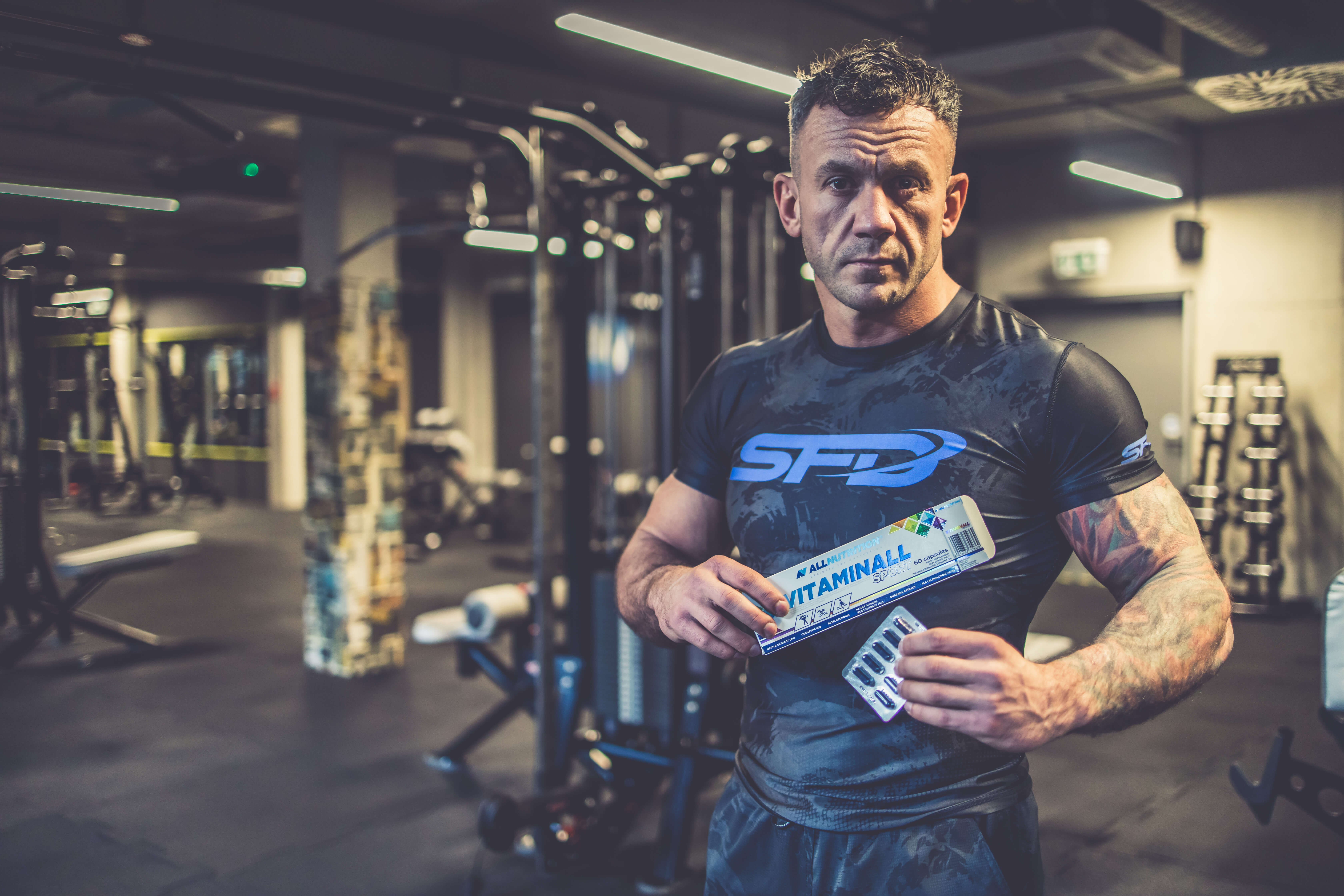 férfi vitaminokkal sportolók és aktív emberek számára 