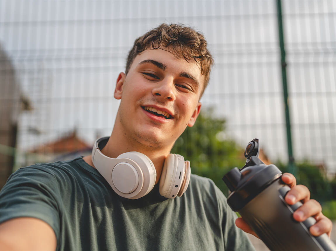 férfi fehérjeturmixszal 