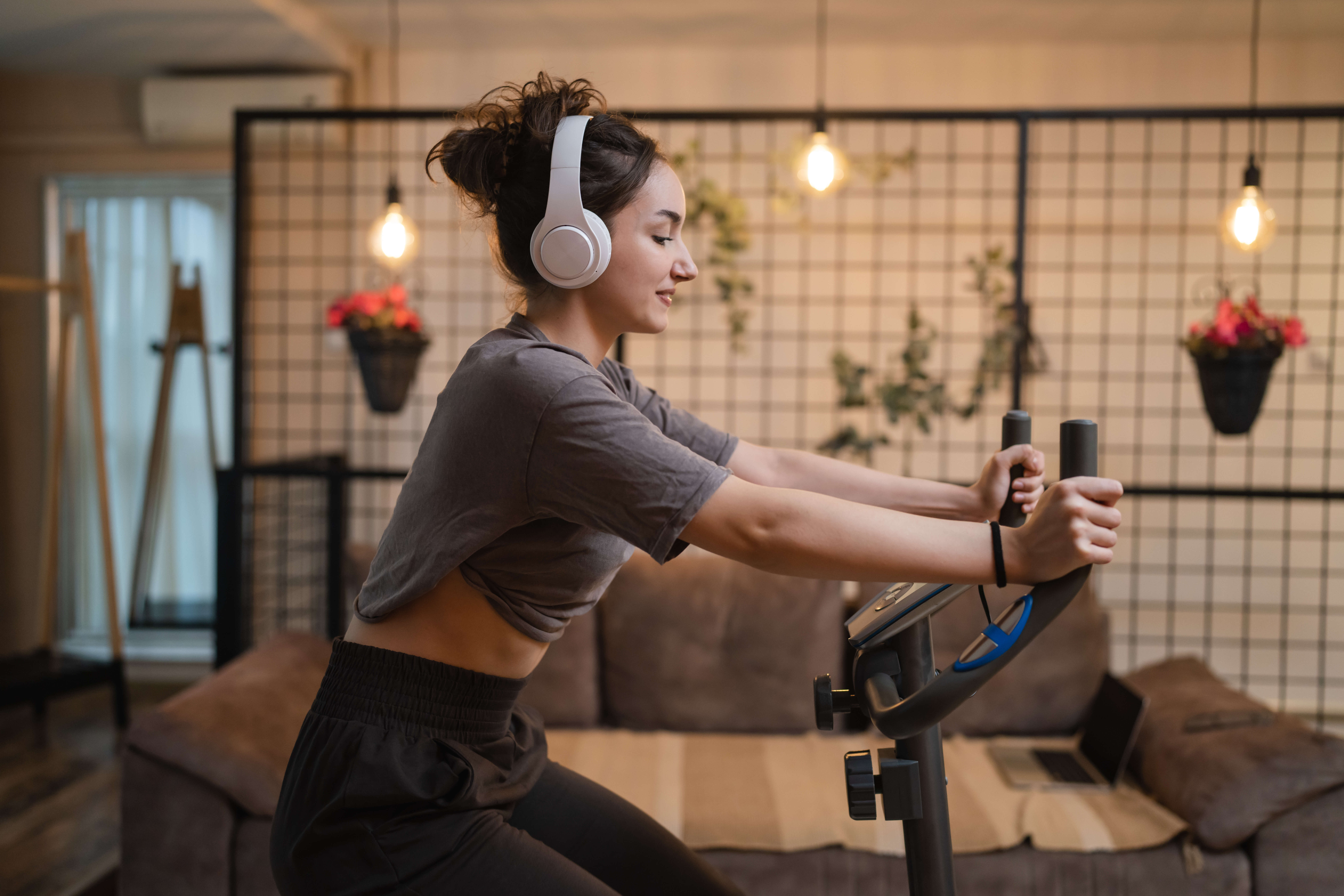 női - kardió, állványos kerékpár 