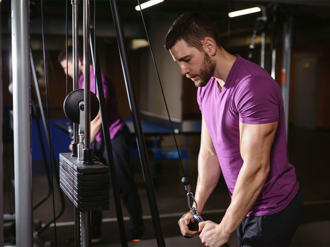 f&eacute;rfi - erős&iacute;tő edz&eacute;s