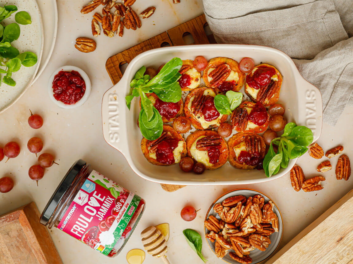 bataty zapiekane z serem brie, orzechami i Frulove Jammix Cherry