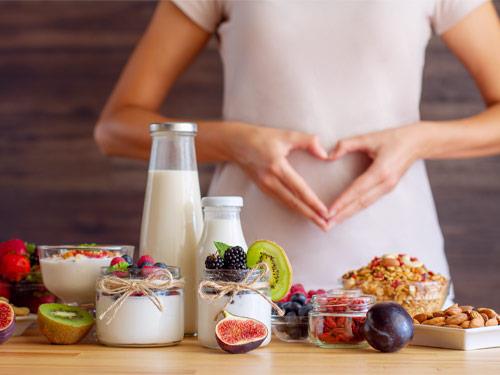 Mi a különbség a probiotikus, a szimbiotikus, a posztbiotikus és a prebiotikus között?