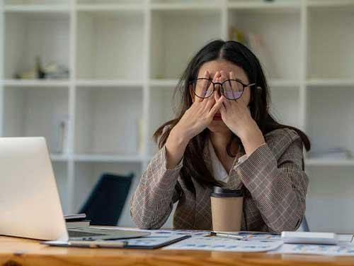 A stressz és a fogyás – hogyan befolyásolja a testsúlyt?
