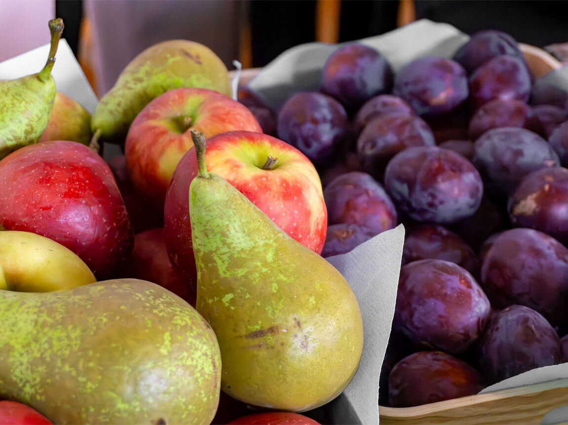 k&ouml;rte, szilva, alma