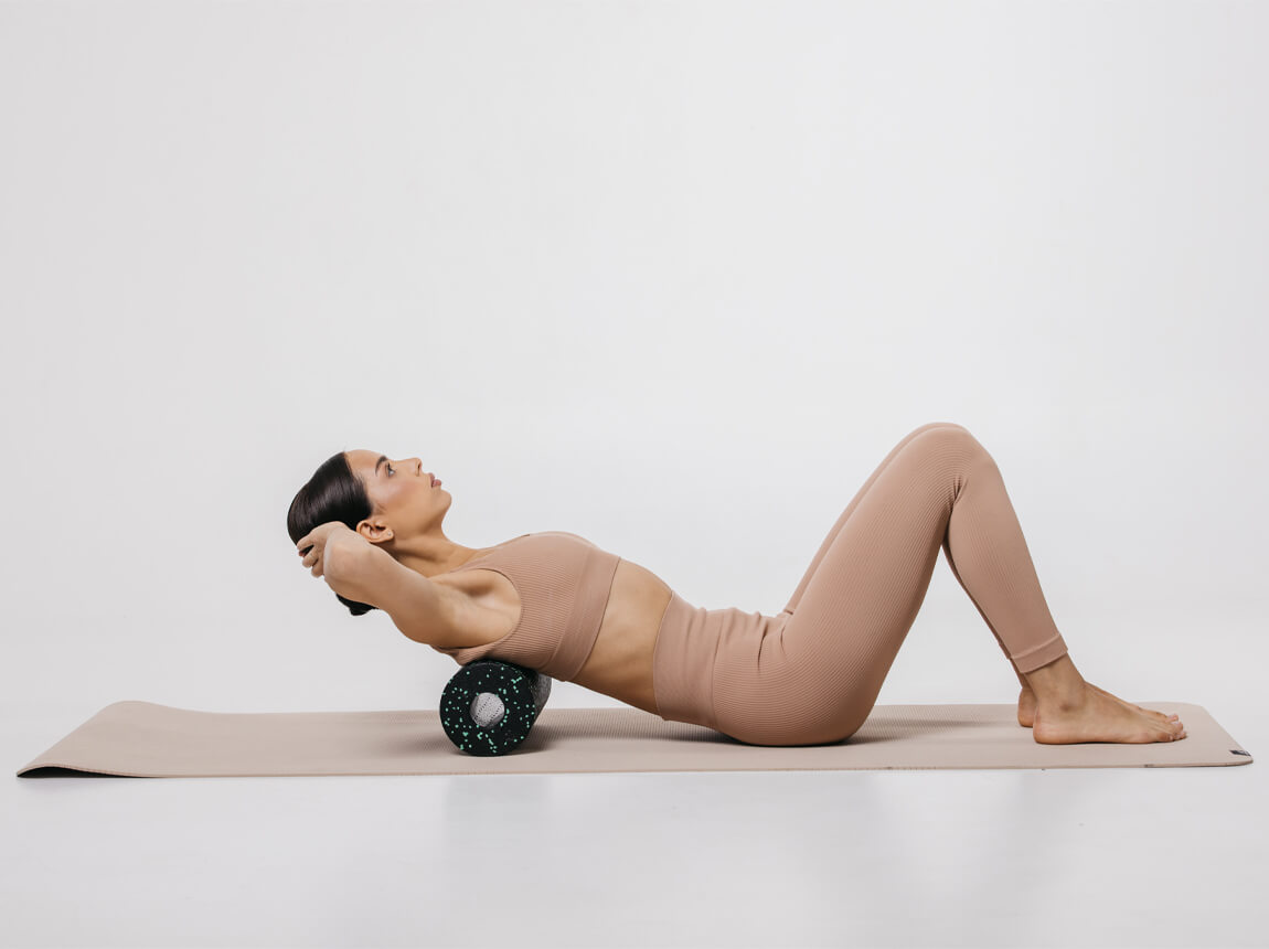 nő - masszázshenger 