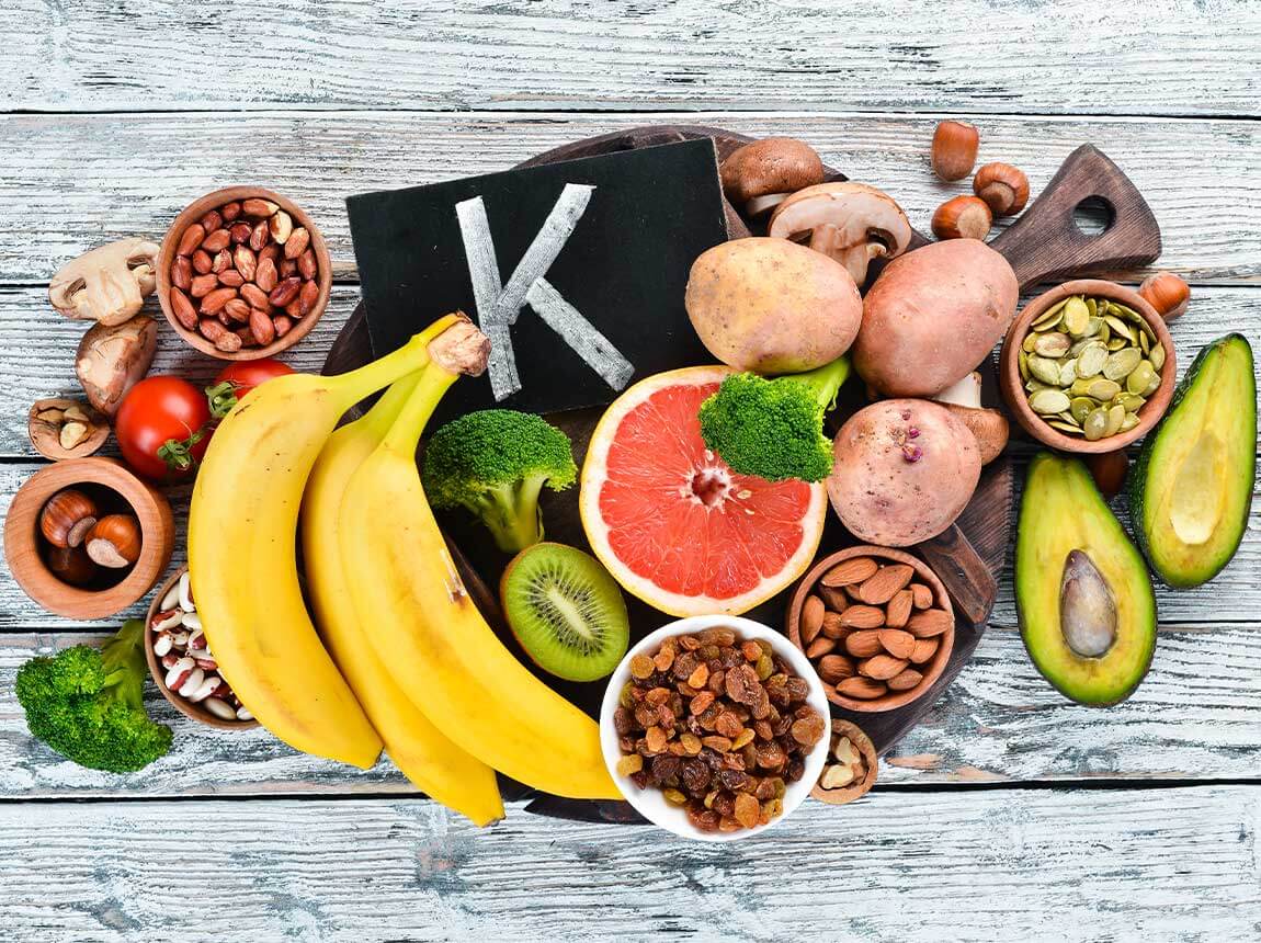 a K-vitamin az &eacute;lelmiszerekben