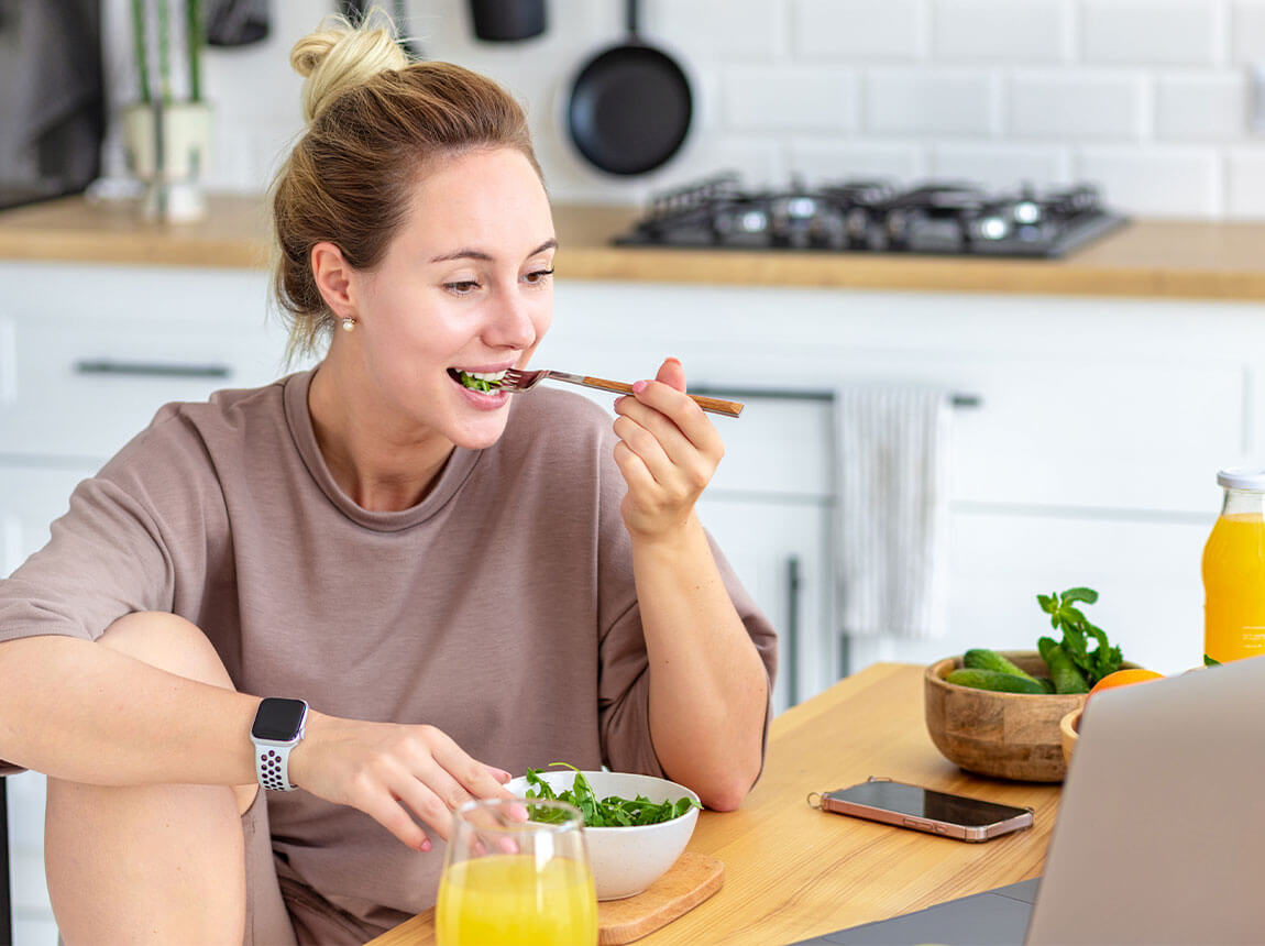 nő - rendszeres &eacute;tkez&eacute;sek